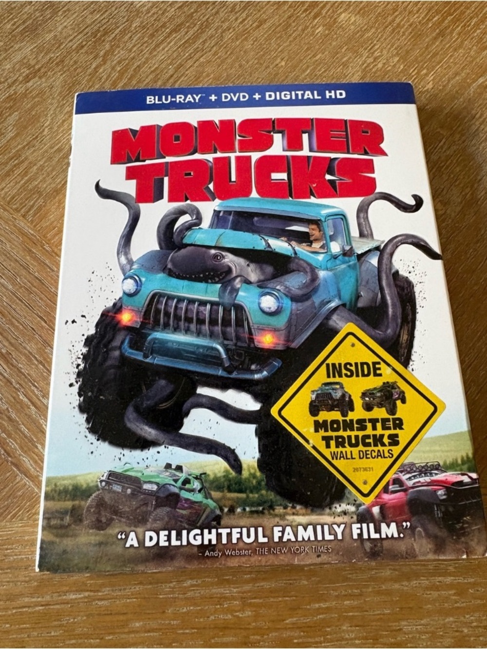 Monster Trucks Blu-ray + DVD + Digital HD - Teal Cover
